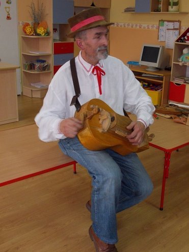 Obchody Dni Kultury Kurpiowskiej w Przedszkolu Miejskim Nr 17 [17-21.03.2014] - zdjęcie #79 - eOstroleka.pl