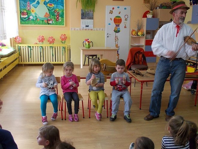 Obchody Dni Kultury Kurpiowskiej w Przedszkolu Miejskim Nr 17 [17-21.03.2014] - zdjęcie #74 - eOstroleka.pl