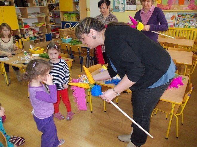 Obchody Dni Kultury Kurpiowskiej w Przedszkolu Miejskim Nr 17 [17-21.03.2014] - zdjęcie #42 - eOstroleka.pl