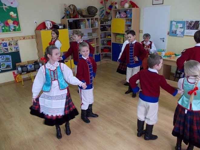Obchody Dni Kultury Kurpiowskiej w Przedszkolu Miejskim Nr 17 [17-21.03.2014] - zdjęcie #63 - eOstroleka.pl