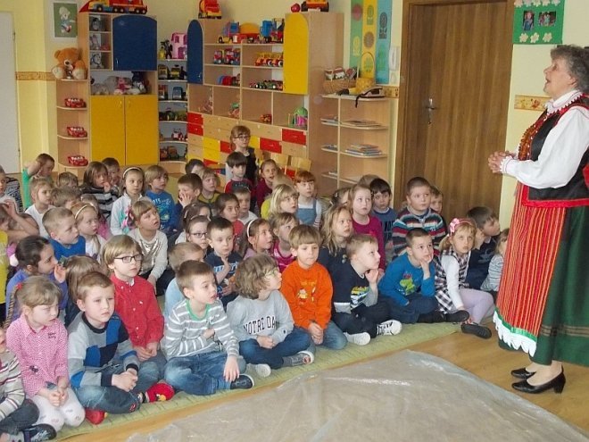 Obchody Dni Kultury Kurpiowskiej w Przedszkolu Miejskim Nr 17 [17-21.03.2014] - zdjęcie #123 - eOstroleka.pl