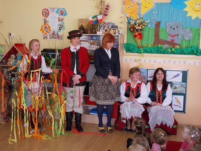 Obchody Dni Kultury Kurpiowskiej w Przedszkolu Miejskim Nr 17 [17-21.03.2014] - zdjęcie #56 - eOstroleka.pl