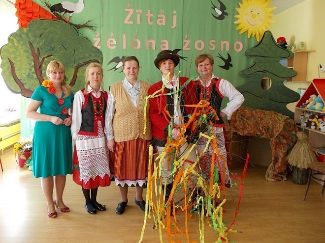 Obchody Dni Kultury Kurpiowskiej w Przedszkolu Miejskim Nr 17 [17-21.03.2014] - zdjęcie #84 - eOstroleka.pl