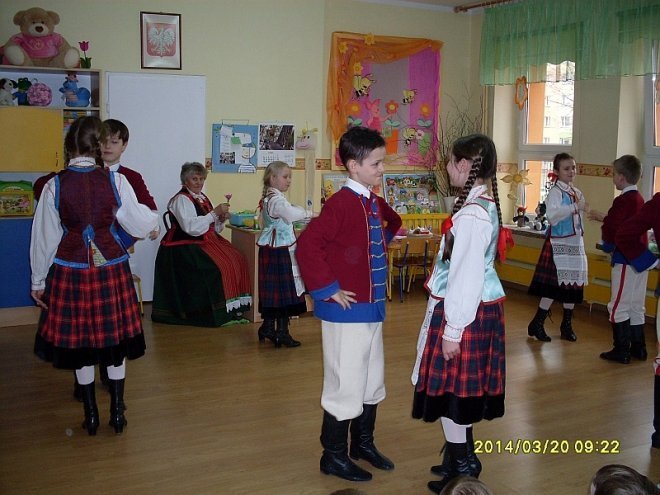 Obchody Dni Kultury Kurpiowskiej w Przedszkolu Miejskim Nr 17 [17-21.03.2014] - zdjęcie #21 - eOstroleka.pl