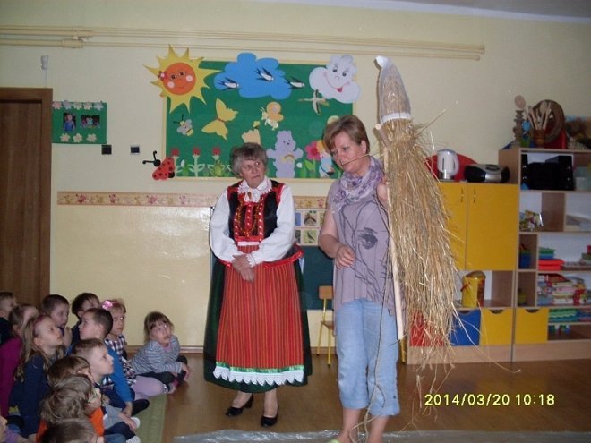Obchody Dni Kultury Kurpiowskiej w Przedszkolu Miejskim Nr 17 [17-21.03.2014] - zdjęcie #7 - eOstroleka.pl