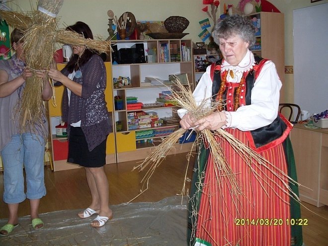 Obchody Dni Kultury Kurpiowskiej w Przedszkolu Miejskim Nr 17 [17-21.03.2014] - zdjęcie #5 - eOstroleka.pl