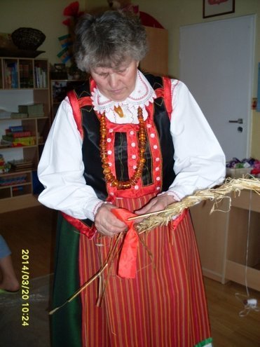 Obchody Dni Kultury Kurpiowskiej w Przedszkolu Miejskim Nr 17 [17-21.03.2014] - zdjęcie #2 - eOstroleka.pl