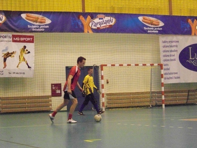 Nocna Liga Futsalu - 14. kolejka (28.03.2014) - zdjęcie #28 - eOstroleka.pl