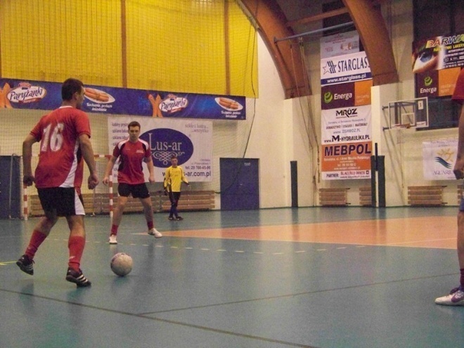 Nocna Liga Futsalu - 14. kolejka (28.03.2014) - zdjęcie #30 - eOstroleka.pl