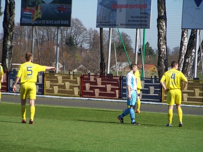 Korona HiD Ostrołęka - Błękitni Gąbin (29.03.2014) - zdjęcie #35 - eOstroleka.pl