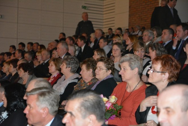 Krystyna Manowska laureatką konkursu „O Wawrzyn” [02.04.2014] - zdjęcie #3 - eOstroleka.pl