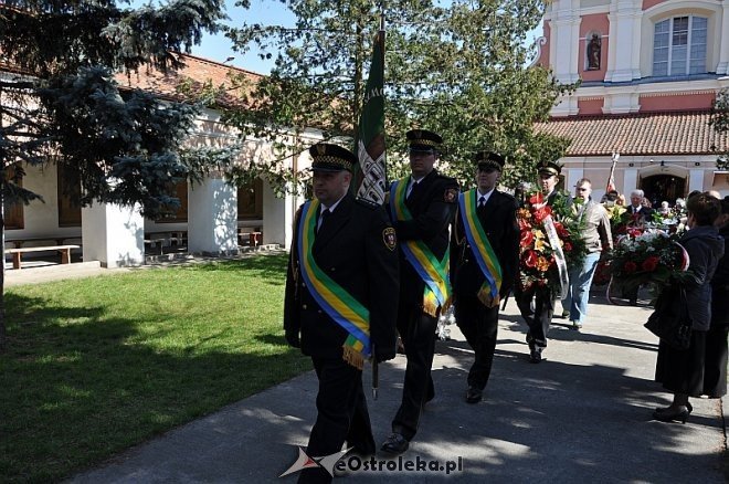 Pogrzeb kapitana Edwarda Mierzejewskiego [02.04.2014] - zdjęcie #22 - eOstroleka.pl