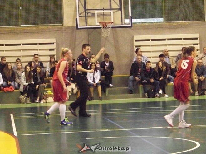 Unia Basket Ostrołęka - Wisła Kraków (04.04.2014) - zdjęcie #1 - eOstroleka.pl