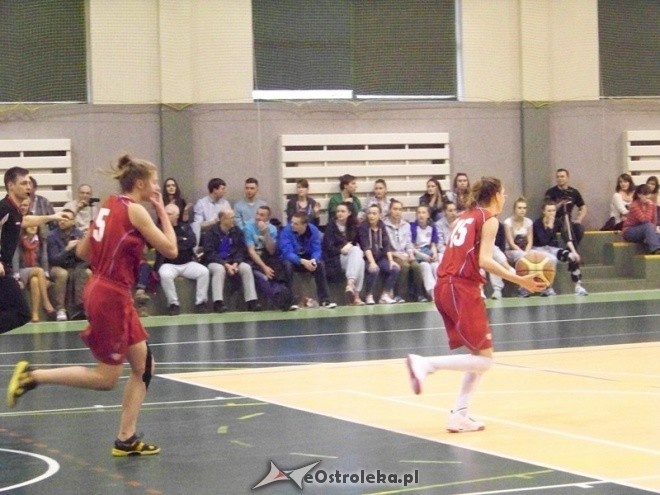 Unia Basket Ostrołęka - Wisła Kraków (04.04.2014) - zdjęcie #11 - eOstroleka.pl
