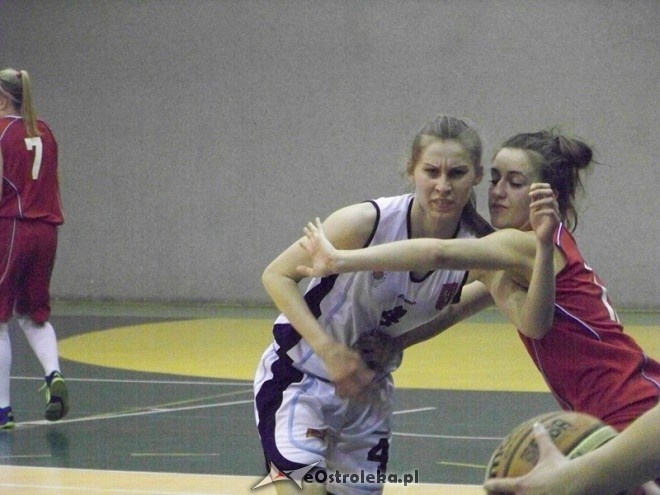 Unia Basket Ostrołęka - Wisła Kraków (04.04.2014) - zdjęcie #1 - eOstroleka.pl