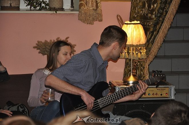 Koncert zespołu Vinyl w Kafeterii [04.04.2014] - zdjęcie #4 - eOstroleka.pl