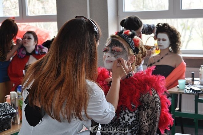 III Szkolny Konkurs Makijażu „Karnawał w Wenecji” [06.04.2014] - zdjęcie #1 - eOstroleka.pl