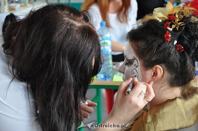 III Szkolny Konkurs Makijażu „Karnawał w Wenecji” [06.04.2014] - zdjęcie #12 - eOstroleka.pl
