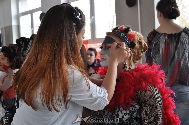 III Szkolny Konkurs Makijażu „Karnawał w Wenecji” [06.04.2014] - zdjęcie #17 - eOstroleka.pl