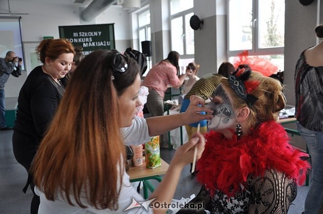 III Szkolny Konkurs Makijażu „Karnawał w Wenecji” [06.04.2014] - zdjęcie #28 - eOstroleka.pl