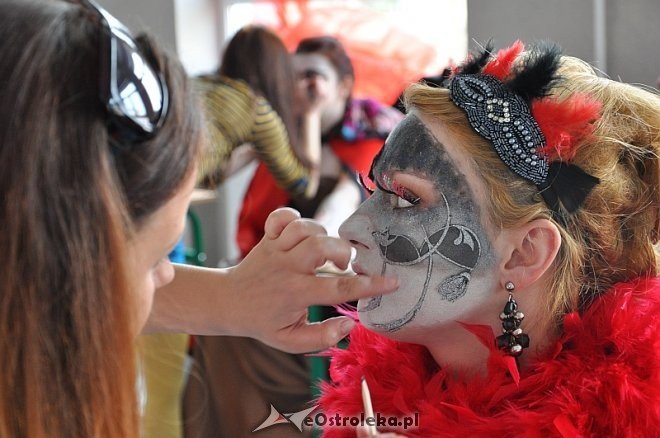 III Szkolny Konkurs Makijażu „Karnawał w Wenecji” [06.04.2014] - zdjęcie #30 - eOstroleka.pl