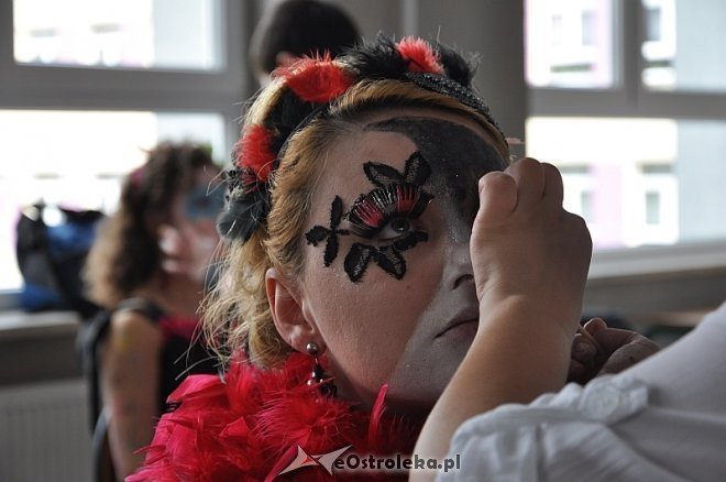 III Szkolny Konkurs Makijażu „Karnawał w Wenecji” [06.04.2014] - zdjęcie #32 - eOstroleka.pl