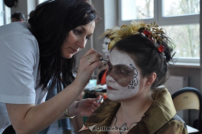 III Szkolny Konkurs Makijażu „Karnawał w Wenecji” [06.04.2014] - zdjęcie #38 - eOstroleka.pl