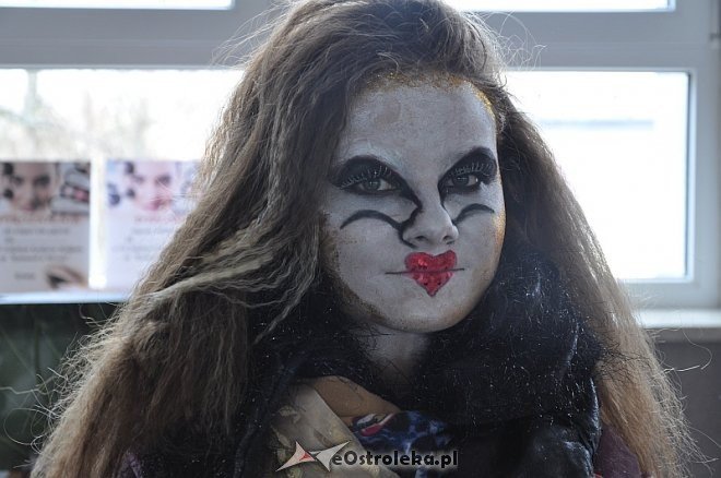 III Szkolny Konkurs Makijażu „Karnawał w Wenecji” [06.04.2014] - zdjęcie #71 - eOstroleka.pl