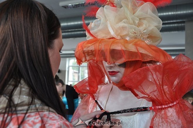 III Szkolny Konkurs Makijażu „Karnawał w Wenecji” [06.04.2014] - zdjęcie #70 - eOstroleka.pl