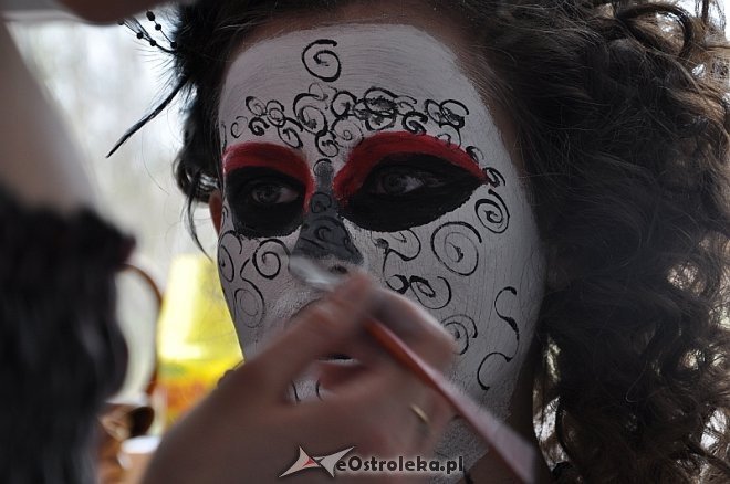 III Szkolny Konkurs Makijażu „Karnawał w Wenecji” [06.04.2014] - zdjęcie #55 - eOstroleka.pl