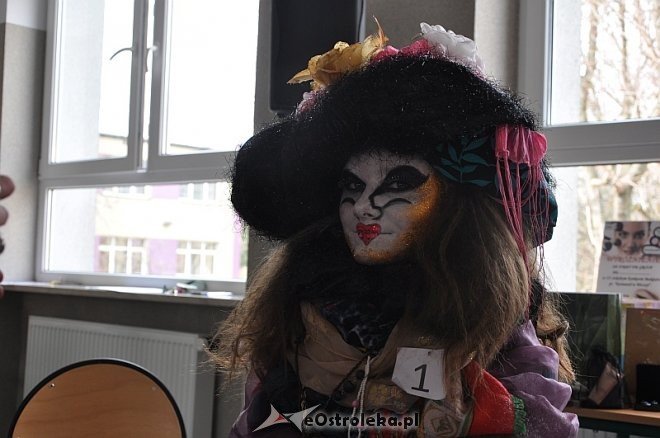 III Szkolny Konkurs Makijażu „Karnawał w Wenecji” [06.04.2014] - zdjęcie #66 - eOstroleka.pl