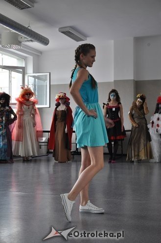 III Szkolny Konkurs Makijażu „Karnawał w Wenecji” [06.04.2014] - zdjęcie #33 - eOstroleka.pl