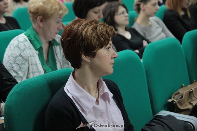 Konferencja pn. „Wspomaganie rozwoju dzieci z autyzmem” [07.04.2014] - zdjęcie #12 - eOstroleka.pl
