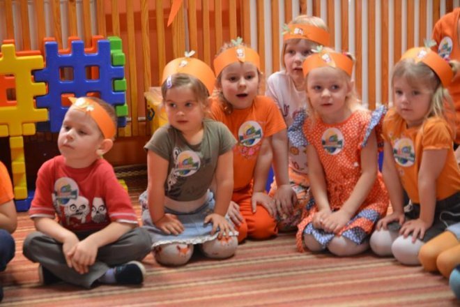 „Światowy dzień marchewki” w Przedszkolu Samorządowym w Goworowie [08.04.2014] - zdjęcie #27 - eOstroleka.pl