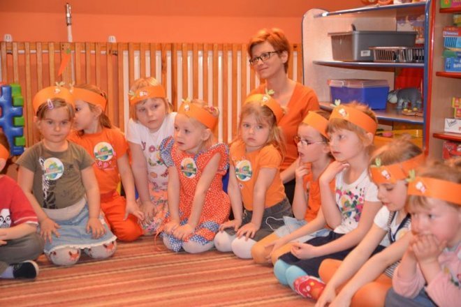 „Światowy dzień marchewki” w Przedszkolu Samorządowym w Goworowie [08.04.2014] - zdjęcie #26 - eOstroleka.pl
