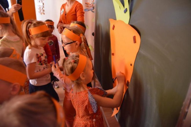 „Światowy dzień marchewki” w Przedszkolu Samorządowym w Goworowie [08.04.2014] - zdjęcie #3 - eOstroleka.pl