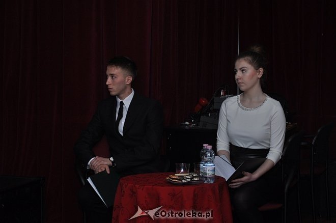 „Festiwal Nauki”: Debata społeczna „Dlaczego warto pomagać?” [09.04.2014] - zdjęcie #1 - eOstroleka.pl