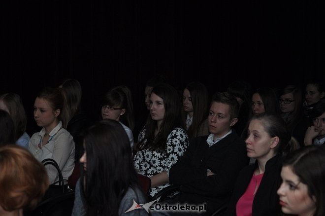 „Festiwal Nauki”: Debata społeczna „Dlaczego warto pomagać?” [09.04.2014] - zdjęcie #7 - eOstroleka.pl