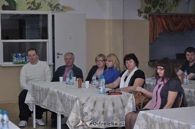 Spotkanie sprawozdawcze w Gimnzazjum nr 2 [09.04.2014] - zdjęcie #2 - eOstroleka.pl