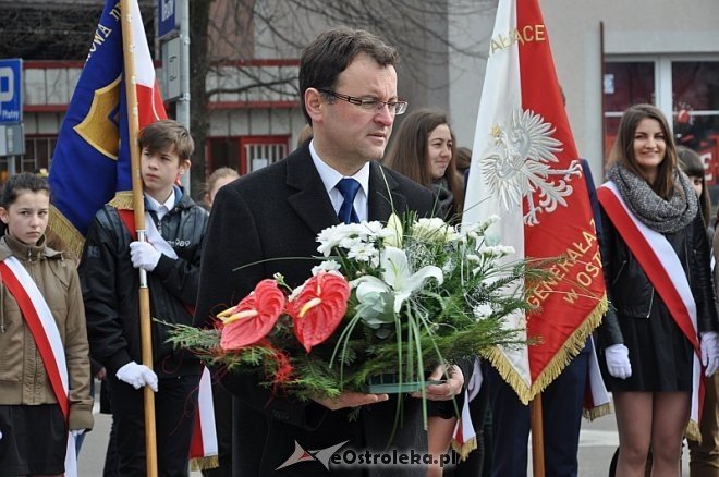 Miejskie obchody 4. rocznicy katastrofy smoleńskiej [10.04.2014]  - zdjęcie #17 - eOstroleka.pl