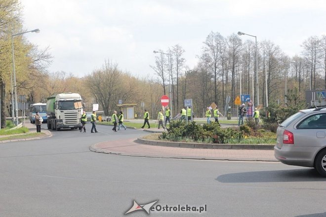 Protest w sprawie budowy obwodnicy Ostrołęki [10.04.2014] - zdjęcie #21 - eOstroleka.pl