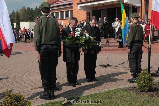 Miejskie obchody 4. rocznicy katastrofy smoleńskiej [13/04/2014] - zdjęcie #33 - eOstroleka.pl