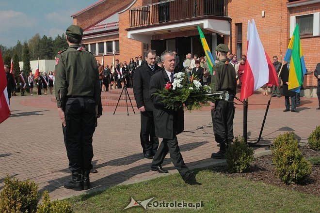 Miejskie obchody 4. rocznicy katastrofy smoleńskiej [13/04/2014] - zdjęcie #33 - eOstroleka.pl