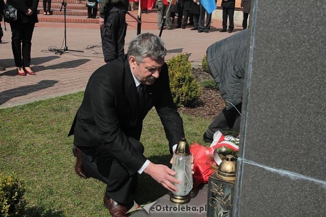 Miejskie obchody 4. rocznicy katastrofy smoleńskiej [13/04/2014] - zdjęcie #26 - eOstroleka.pl