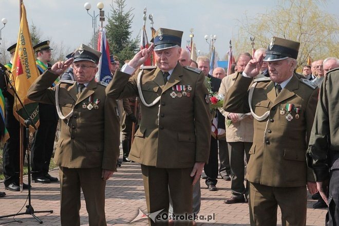 Miejskie obchody 4. rocznicy katastrofy smoleńskiej [13/04/2014] - zdjęcie #23 - eOstroleka.pl