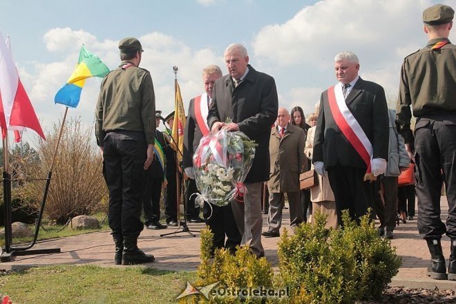 Miejskie obchody 4. rocznicy katastrofy smoleńskiej [13/04/2014] - zdjęcie #20 - eOstroleka.pl