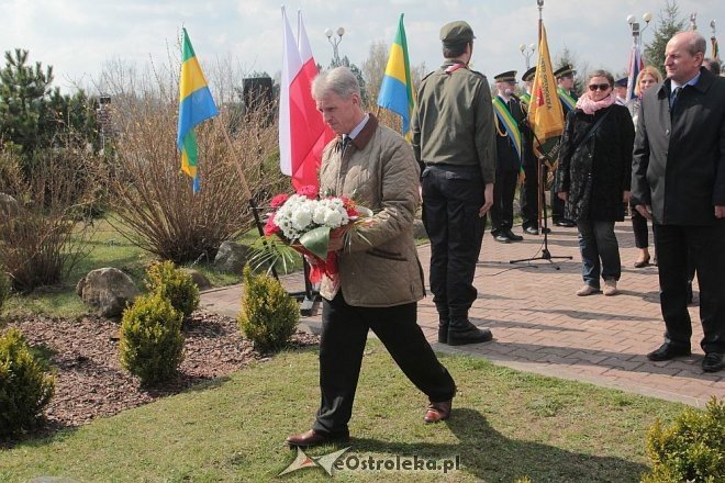 Miejskie obchody 4. rocznicy katastrofy smoleńskiej [13/04/2014] - zdjęcie #15 - eOstroleka.pl