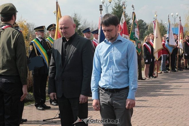 Miejskie obchody 4. rocznicy katastrofy smoleńskiej [13/04/2014] - zdjęcie #12 - eOstroleka.pl