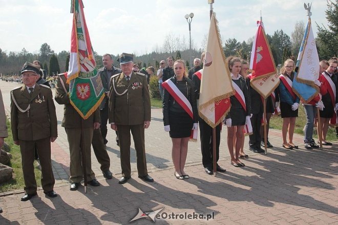 Miejskie obchody 4. rocznicy katastrofy smoleńskiej [13/04/2014] - zdjęcie #8 - eOstroleka.pl