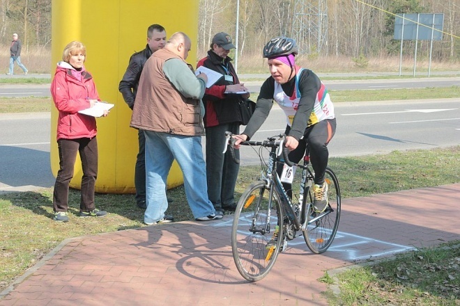 VI Ostrołęckie Zawody w Duathlonie [12.04.2014] - zdjęcie #8 - eOstroleka.pl